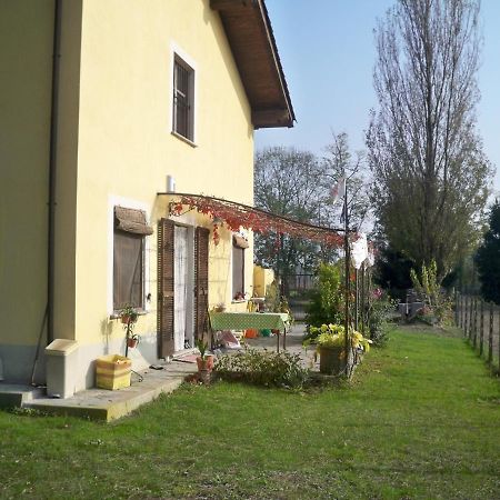 B&B A Casa Di Rosa Caselle Torinese Exterior photo